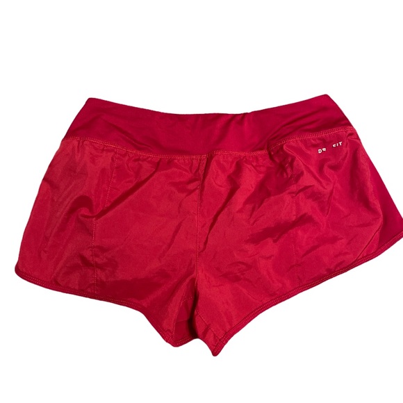 Nike athletic shorts - Picture 2 of 3